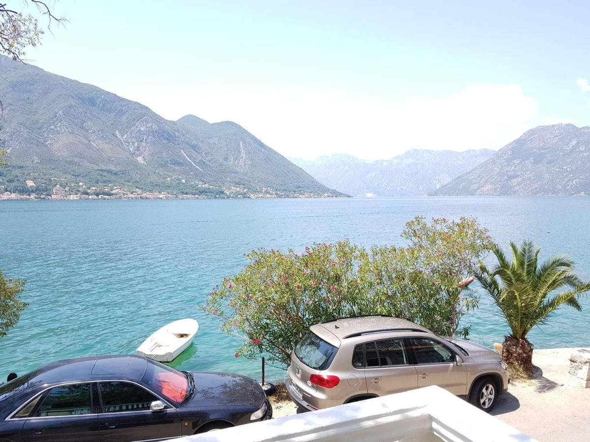 Montenegro Apartments - Private Beach Kotor Luaran gambar